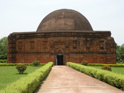 গৌড়েশ্বর গণেশ – এক ধুরন্ধর কূটনীতিজ্ঞ