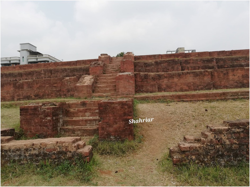 ইট-পাথরের ঢাকায় সহস্রাব্দ প্রাচীন বৌদ্ধ বিহার